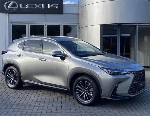 Lexus NX - Afbeelding 1 van 30