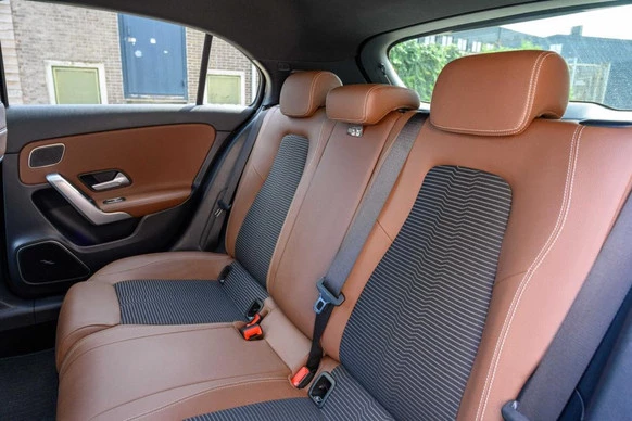 Mercedes-Benz A-Klasse - Afbeelding 14 van 15