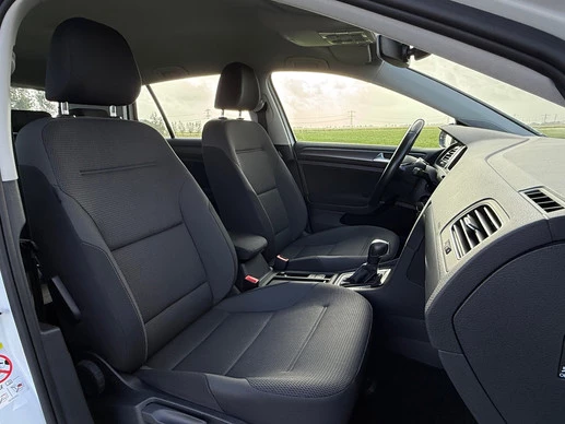 Volkswagen e-Golf - Afbeelding 10 van 30