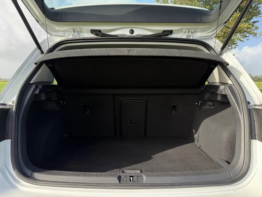 Volkswagen e-Golf - Afbeelding 21 van 30