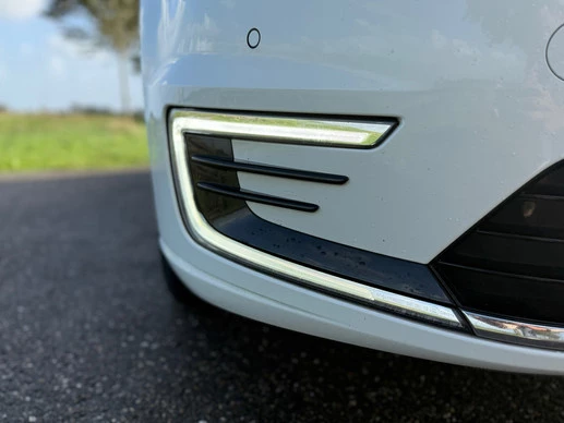 Volkswagen e-Golf - Afbeelding 25 van 30