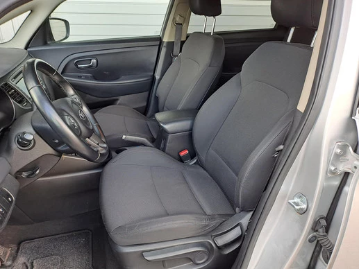 Kia Carens - Afbeelding 3 van 14