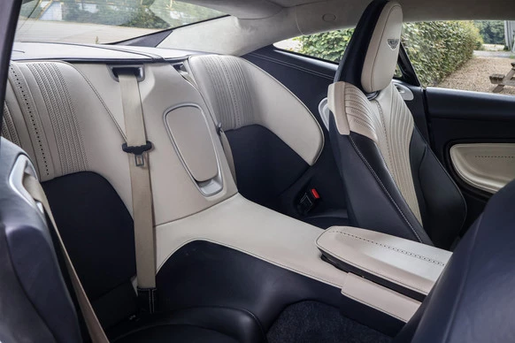 Aston Martin DB11 - Afbeelding 10 van 30