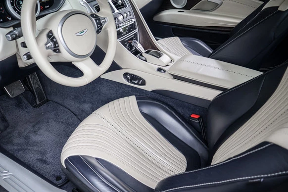 Aston Martin DB11 - Afbeelding 17 van 30