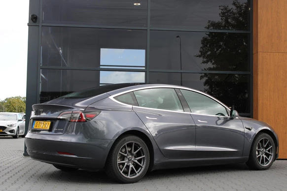 Tesla Model 3 - Afbeelding 3 van 22