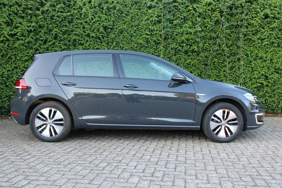 Volkswagen e-Golf - Afbeelding 10 van 27