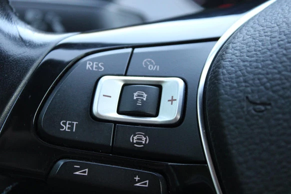Volkswagen e-Golf - Afbeelding 19 van 27
