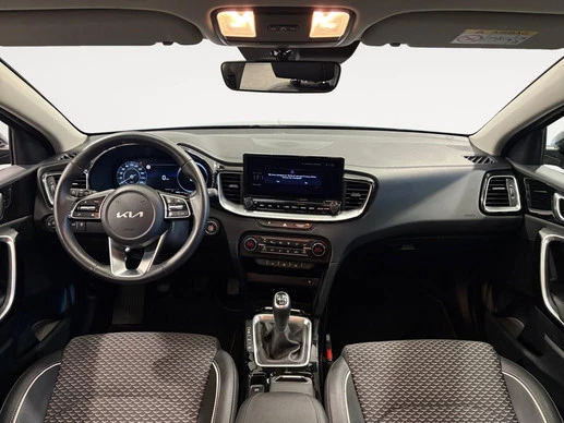 Kia Ceed - Afbeelding 12 van 28
