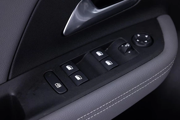 Opel Mokka-e - Afbeelding 8 van 30