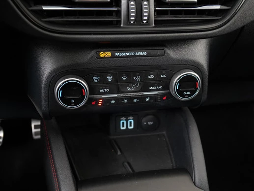 Ford Kuga - Afbeelding 13 van 30
