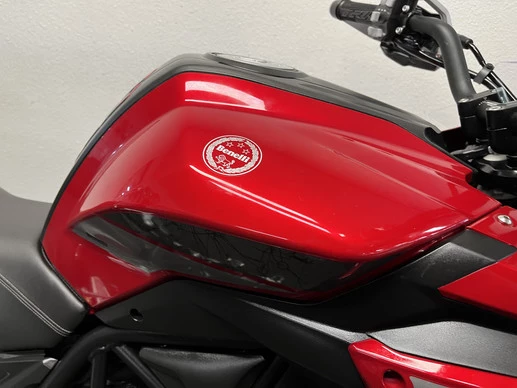 Benelli TRK - Afbeelding 2 van 22