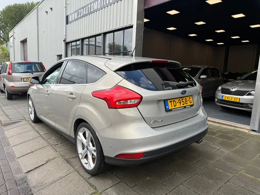 Ford Focus - Afbeelding 2 van 19