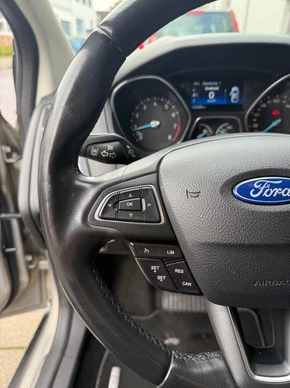 Ford Focus - Afbeelding 14 van 19