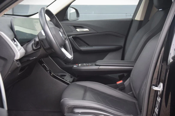 BMW iX1 - Afbeelding 8 van 26