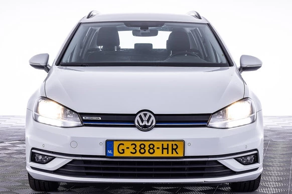 Volkswagen Golf - Afbeelding 23 van 30