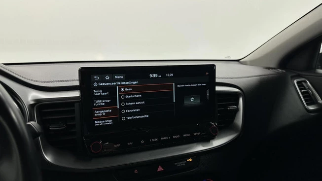 Kia Ceed - Afbeelding 28 van 30