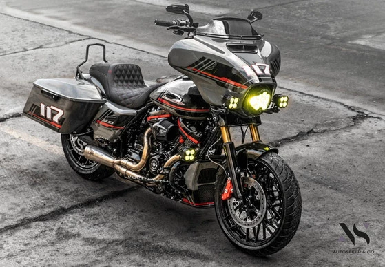 Harley-Davidson Street Glide - Afbeelding 1 van 30