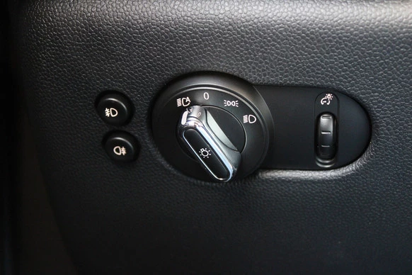 MINI Cooper - Afbeelding 13 van 30