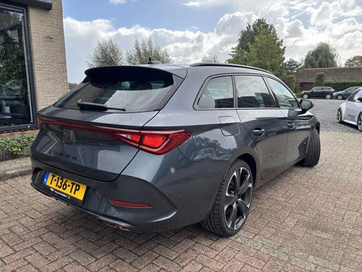 CUPRA Leon Sportstourer - Afbeelding 2 van 11