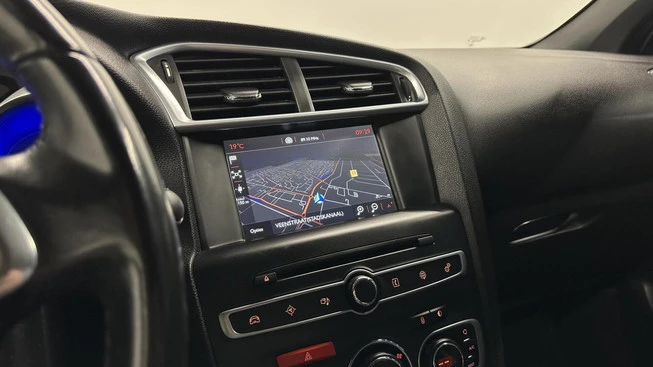 DS DS 4 - Afbeelding 27 van 30