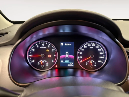 Kia Stonic - Afbeelding 17 van 27