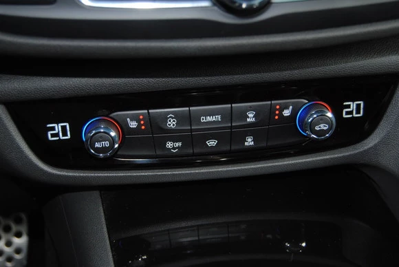 Opel Insignia - Afbeelding 22 van 30