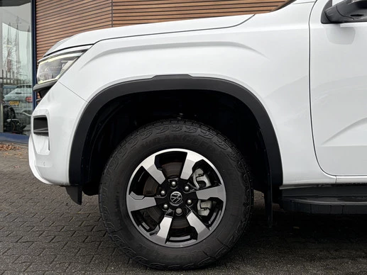 Volkswagen Amarok - Afbeelding 8 van 30