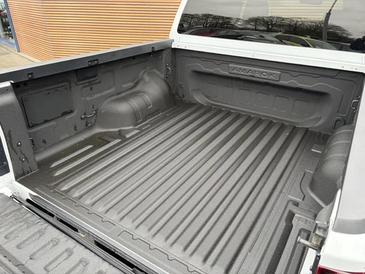 Volkswagen Amarok - Afbeelding 23 van 30