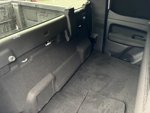 Volkswagen Amarok - Afbeelding 28 van 30