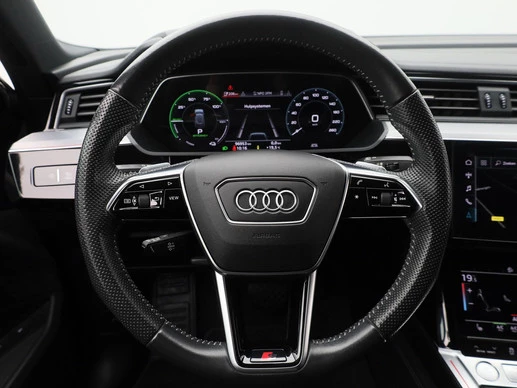 Audi e-tron - Afbeelding 14 van 30