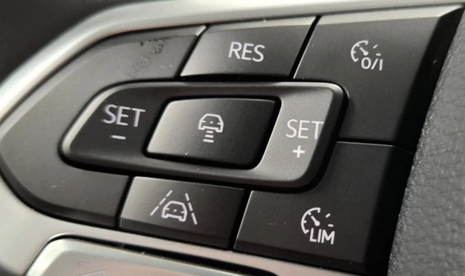 Volkswagen Amarok - Afbeelding 16 van 19