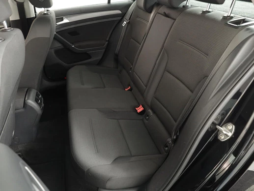 Volkswagen e-Golf - Afbeelding 16 van 22