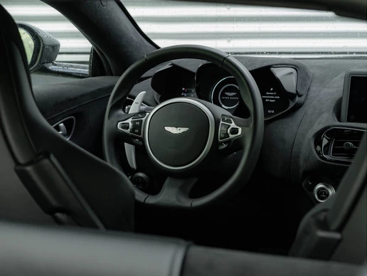 Aston Martin V8 Vantage - Afbeelding 24 van 30
