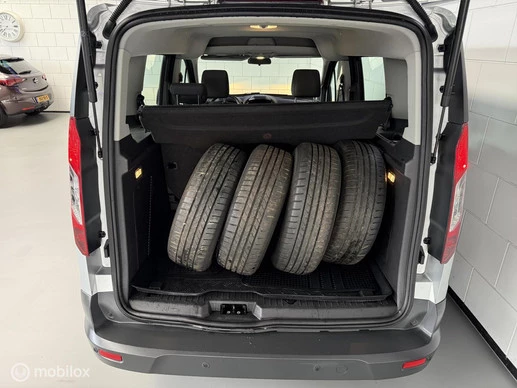 Ford Tourneo Connect - Afbeelding 26 van 27