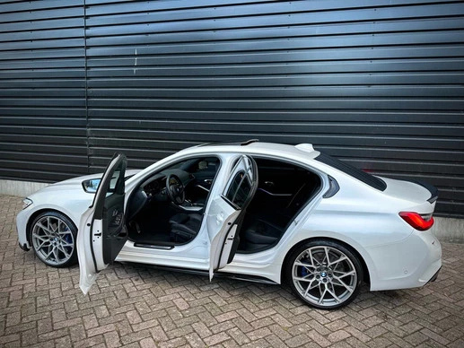 BMW 3 Serie - Afbeelding 17 van 30