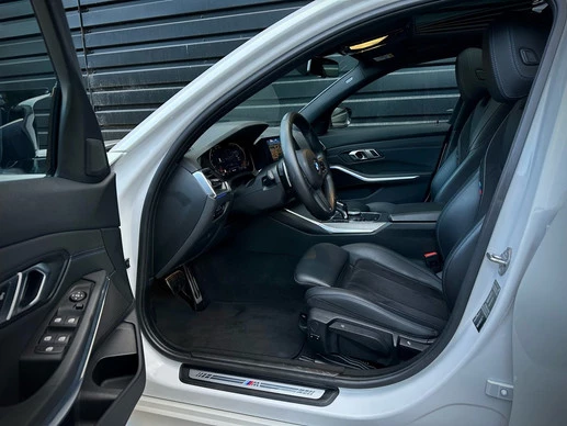 BMW 3 Serie - Afbeelding 18 van 30