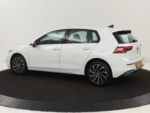 Volkswagen Golf - Afbeelding 2 van 30