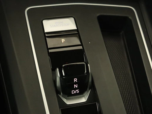Volkswagen Golf - Afbeelding 20 van 30