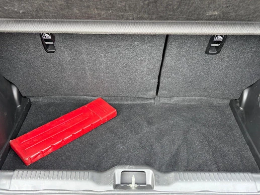Suzuki Swift - Afbeelding 16 van 18