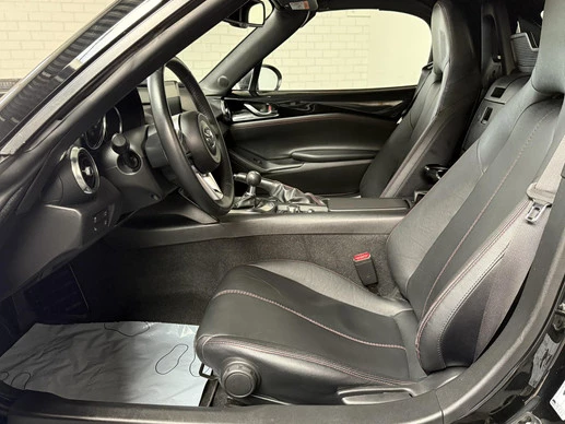 Mazda MX-5 - Afbeelding 10 van 30