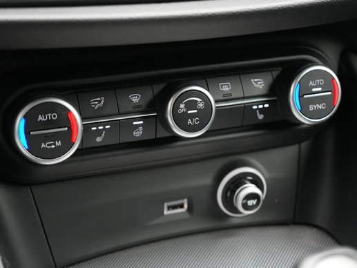Alfa Romeo Stelvio - Afbeelding 11 van 30