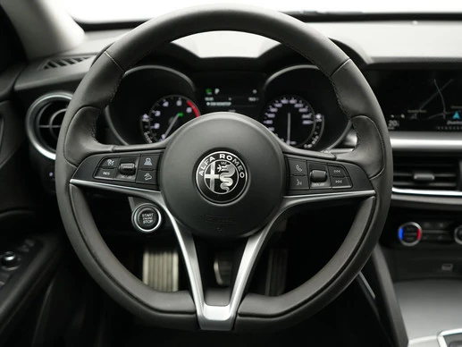 Alfa Romeo Stelvio - Afbeelding 21 van 30