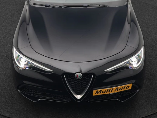 Alfa Romeo Stelvio - Afbeelding 28 van 30