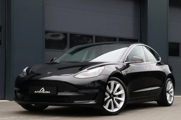 Tesla Model 3 - Afbeelding 2 van 12
