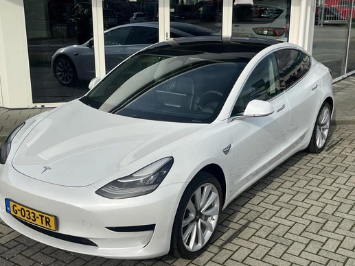 Tesla Model 3 - Afbeelding 13 van 19