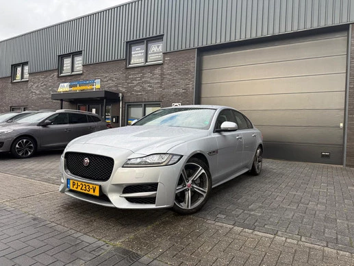 Jaguar XF - Afbeelding 1 van 30