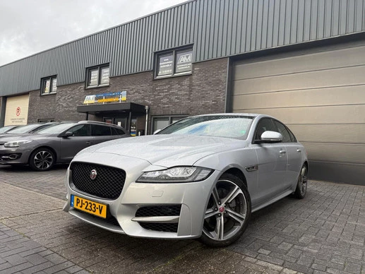 Jaguar XF - Afbeelding 2 van 30