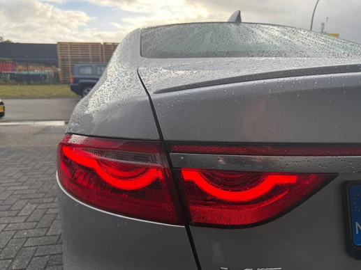 Jaguar XF - Afbeelding 11 van 30