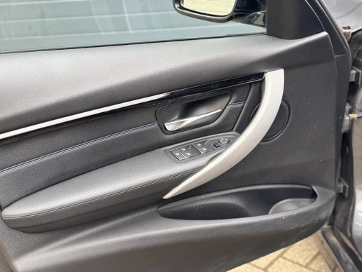 BMW 3 Serie - Afbeelding 16 van 30