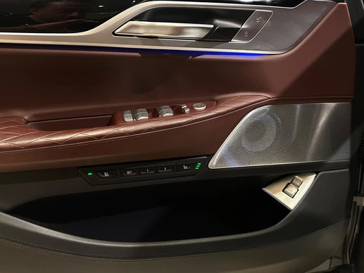 BMW 7 Serie - Afbeelding 16 van 30